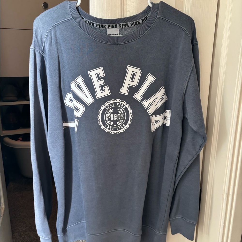 NWT Victoria’s Secret Pink campus crew sweatshirt XS